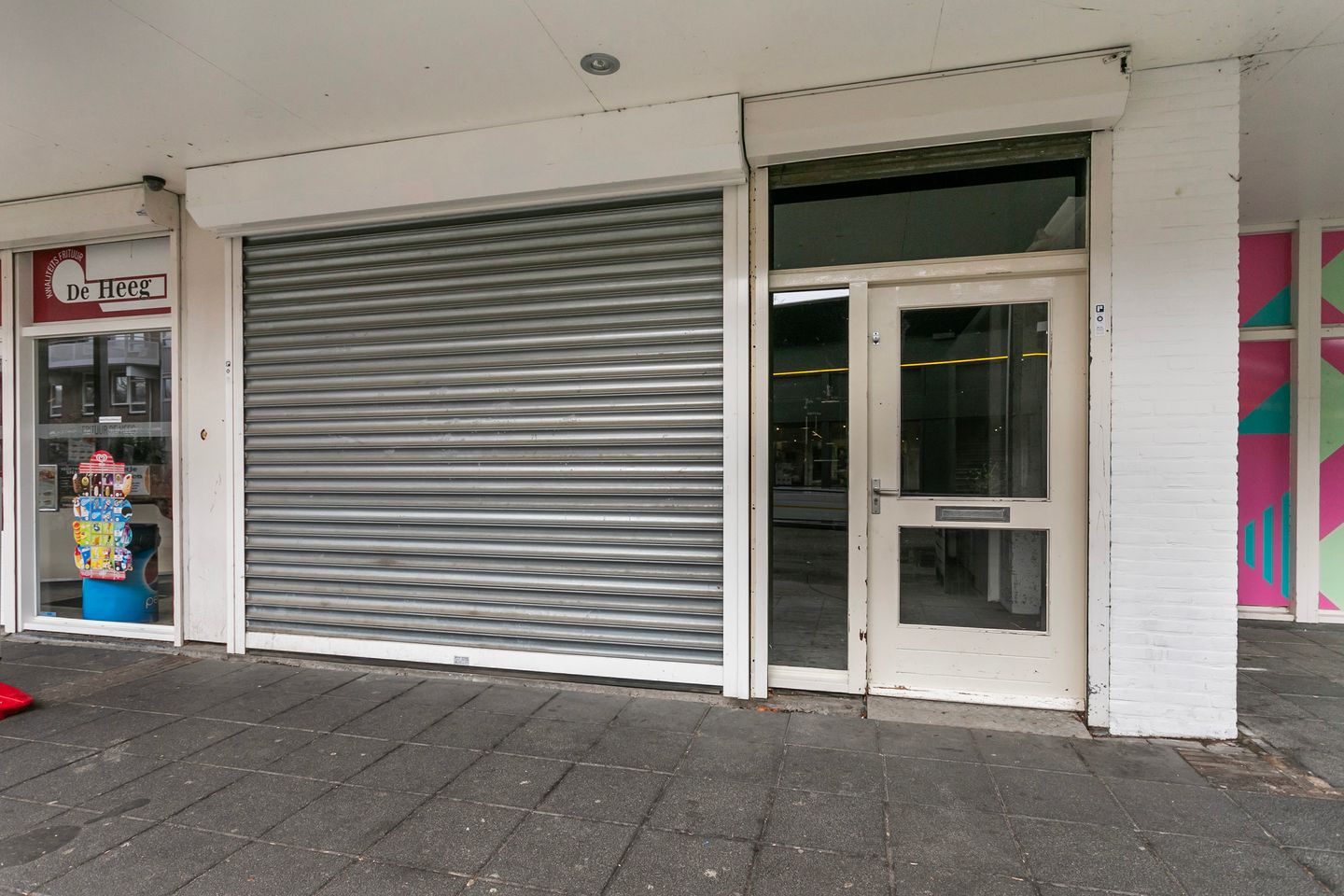 View photo 3 of Roserije 113