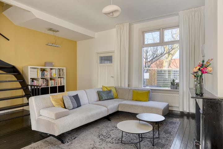 Photo 2 of Thomas a Kempisstraat 149