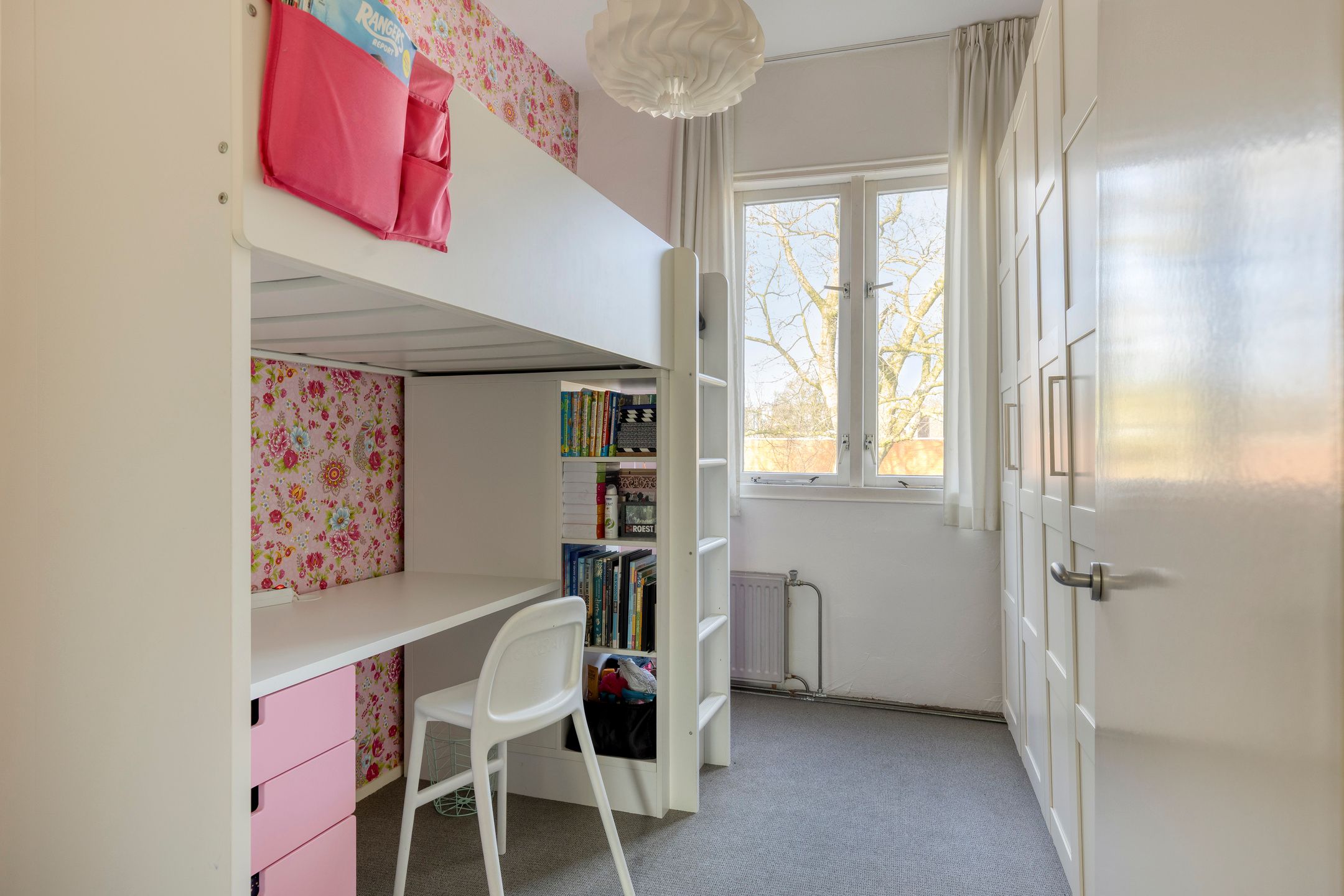 Photo 27 of Thomas a Kempisstraat 149