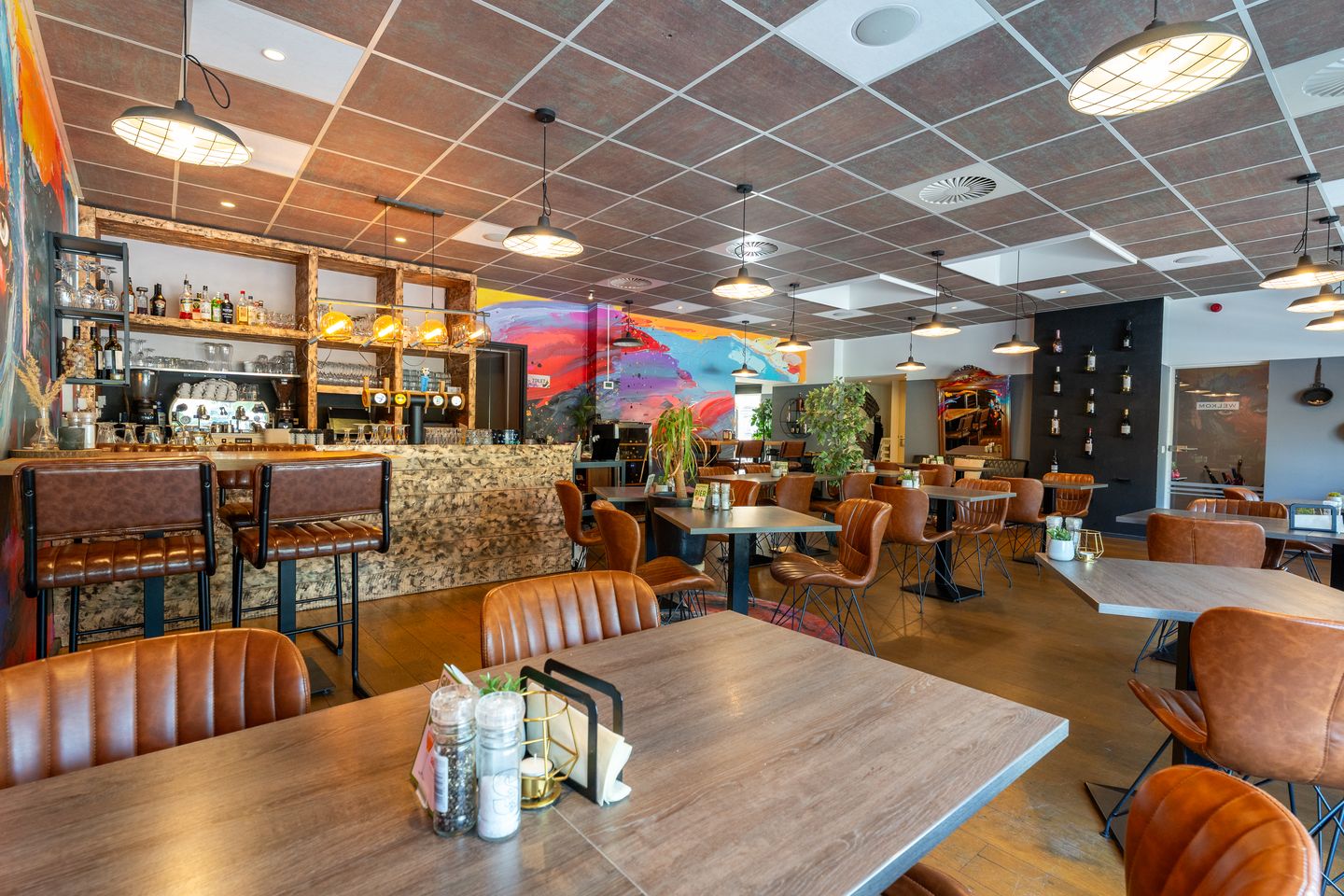 Bekijk foto 3 van Heerlerbaan 105-107