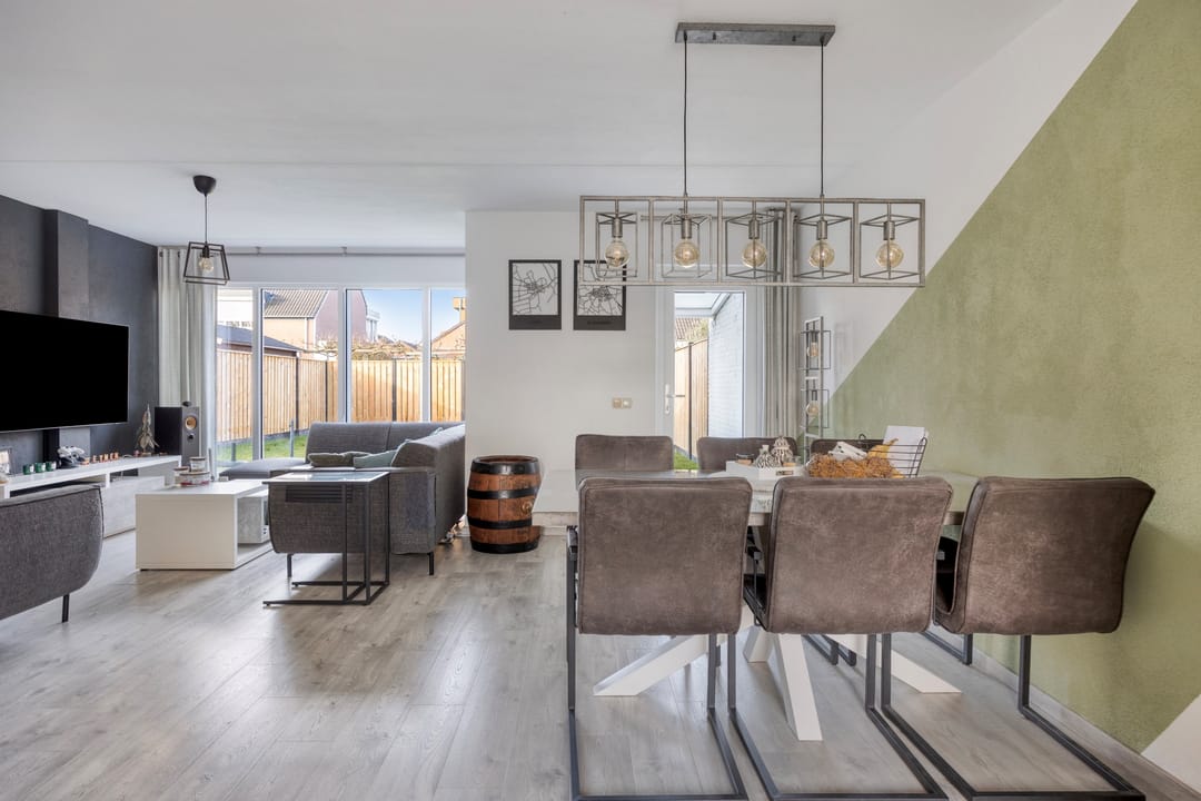 Foto 17 van Esdoornlaan 32