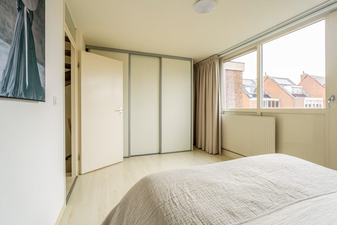 Foto 13 van Saturnus 45