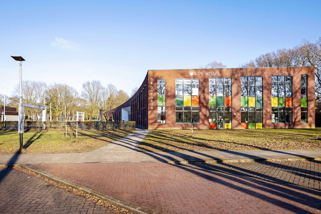 Foto 61 van Pinksterbloemweg 36