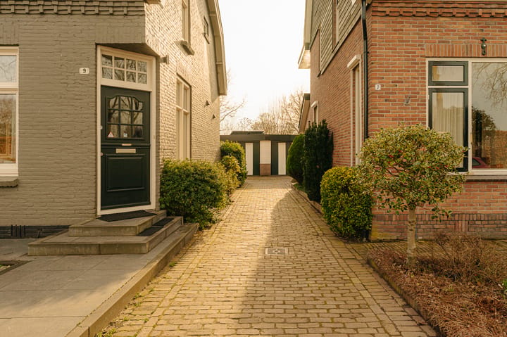 Photo 2 of Oostermeerweg 7