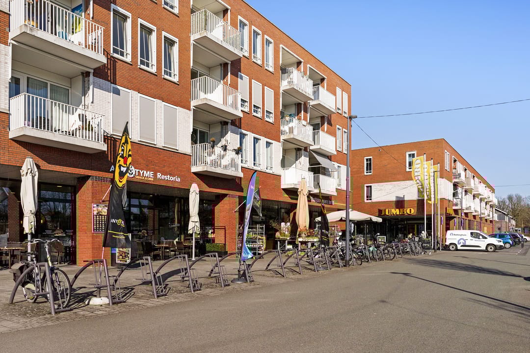 Foto 58 van Pinksterbloemweg 36