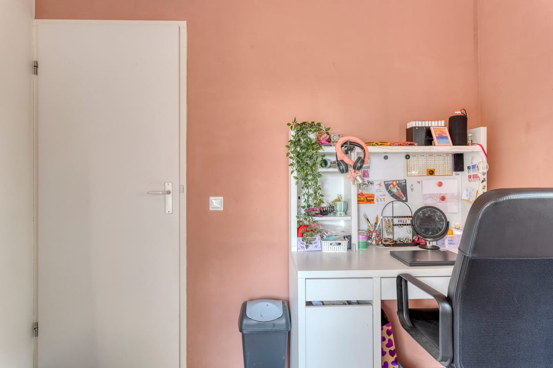 Photo 37 of Hollands Diepstraat 13