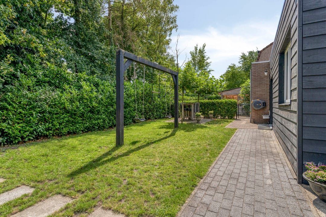 Photo 46 of Hollands Diepstraat 13