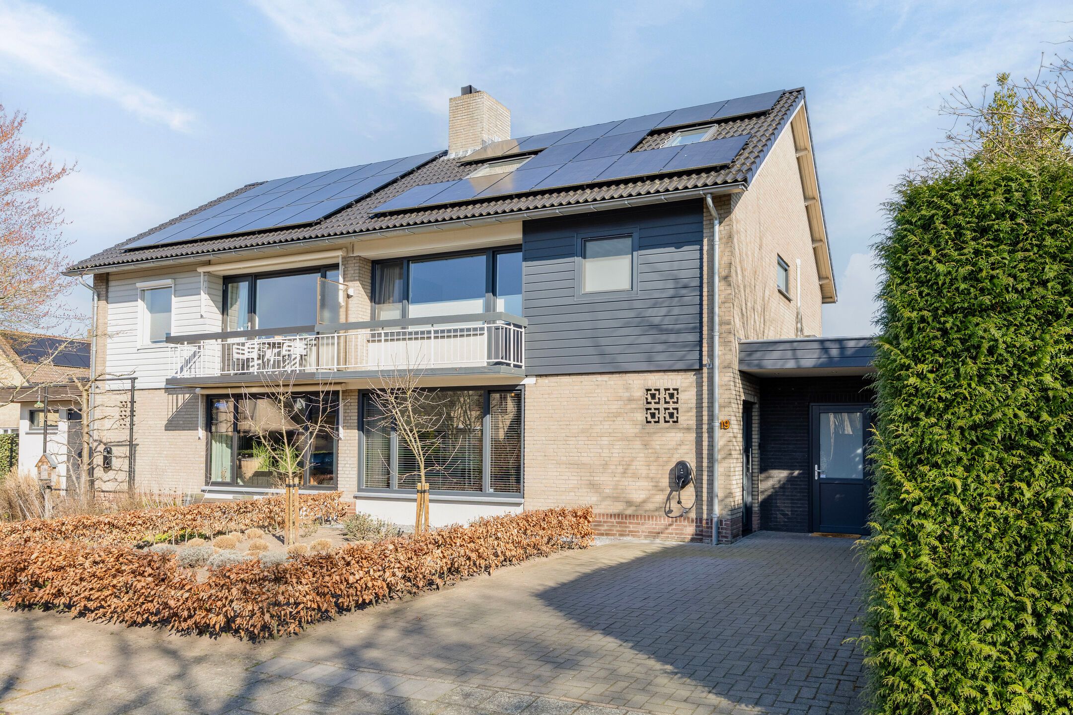 Buying a house in The Netherlands., Knippekamp 19