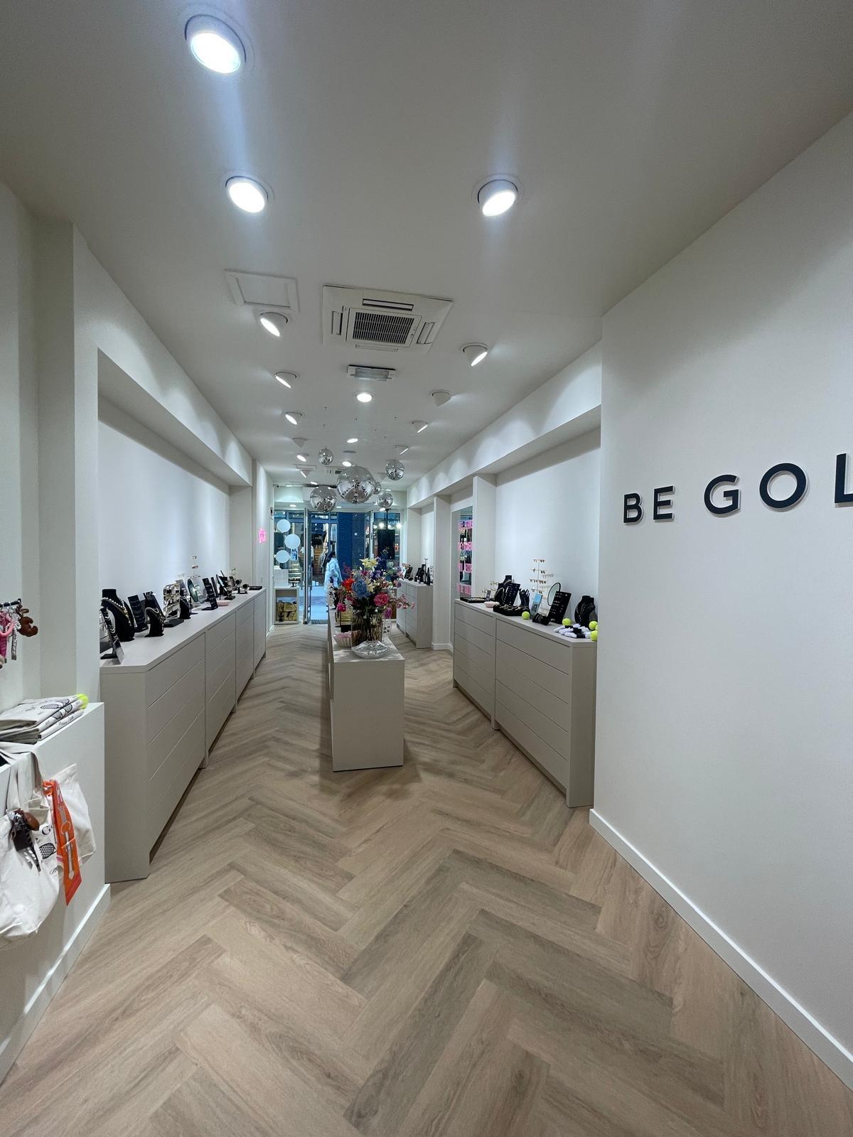 Bekijk foto 2 van Rechtestraat 9