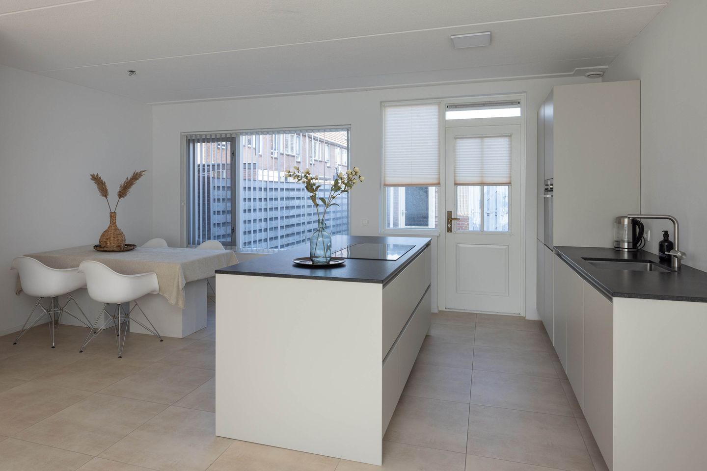 Foto 5 van Tom Mandersstraat 69