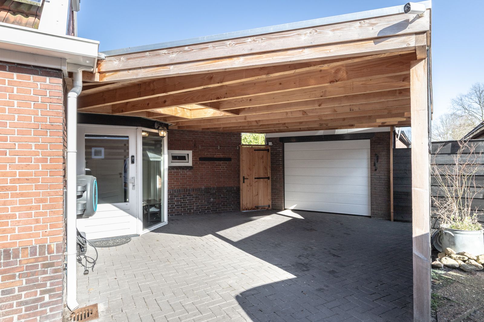 Photo 9 of Hoofdweg 203