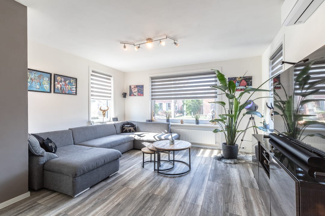 Photo 13 of Hoofdweg 203