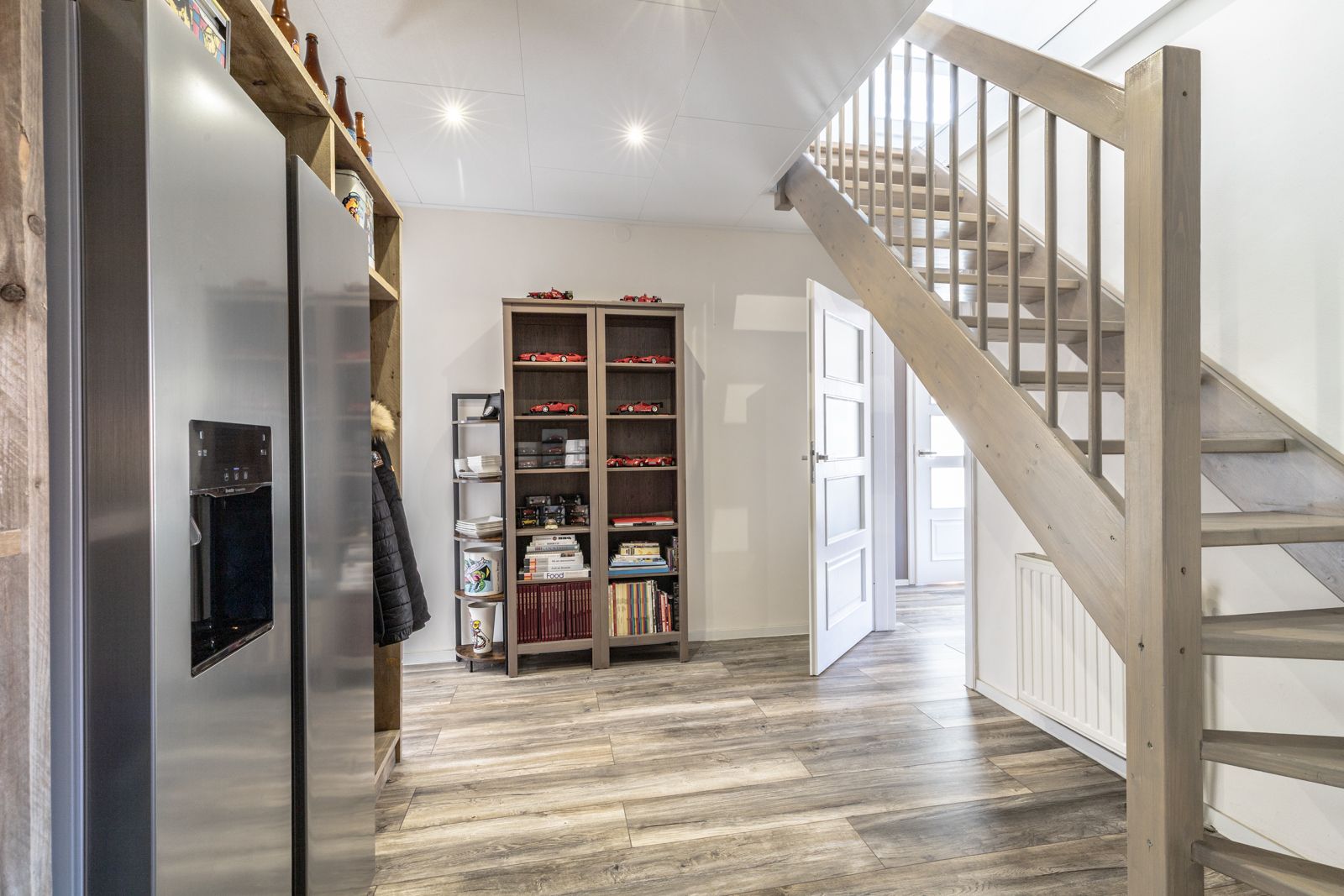 Photo 18 of Hoofdweg 203