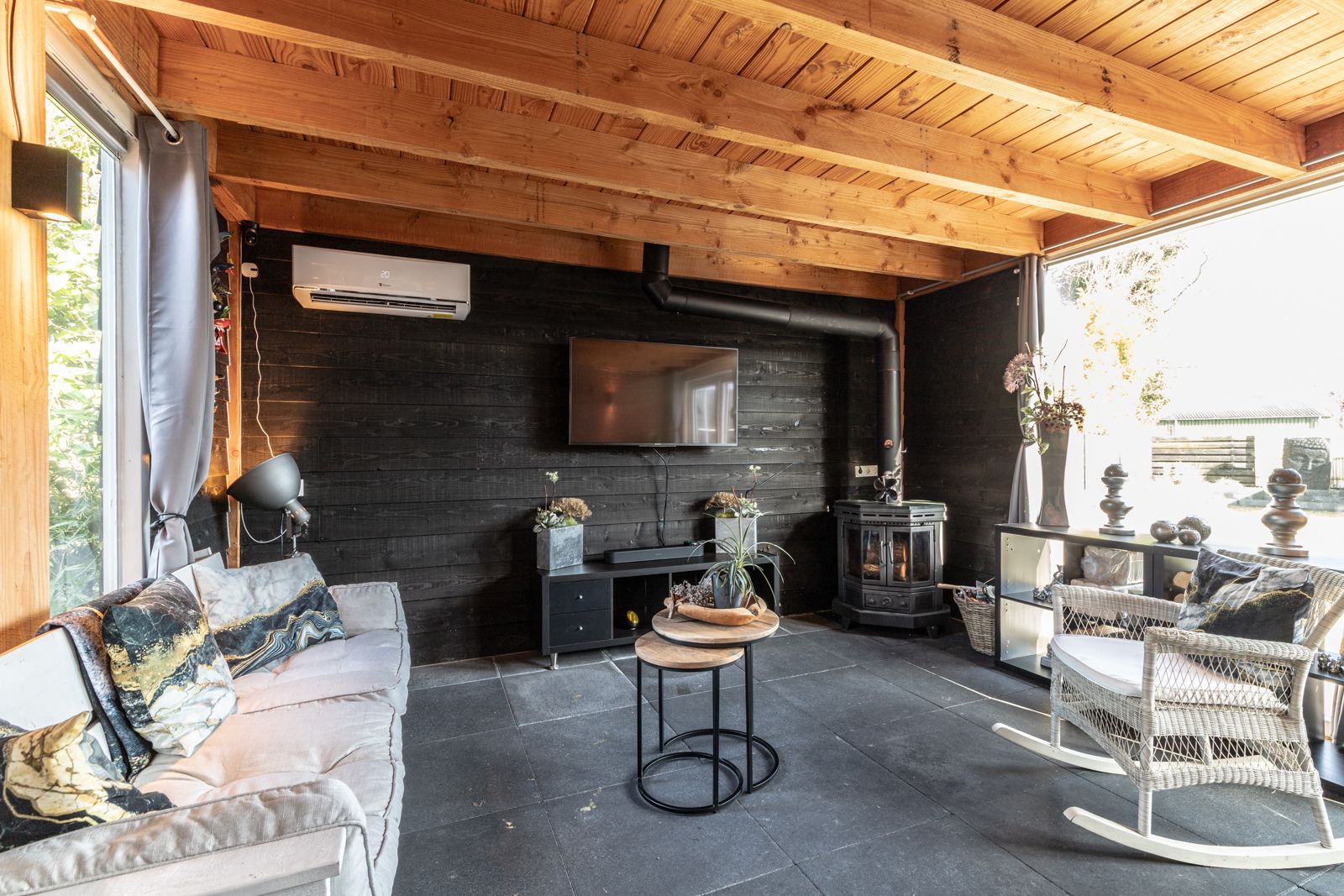 Photo 24 of Hoofdweg 203