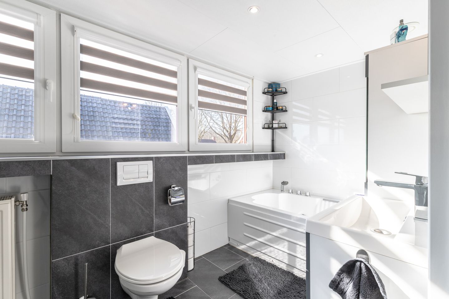 Photo 34 of Hoofdweg 203