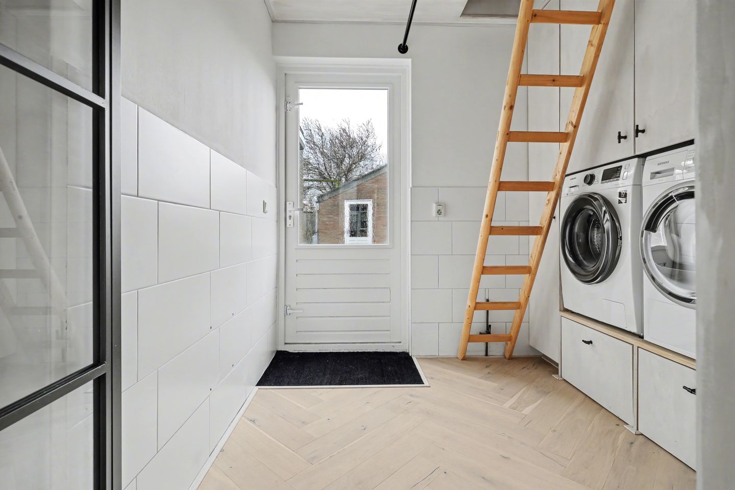 Foto 34 van Bierensstraat 7