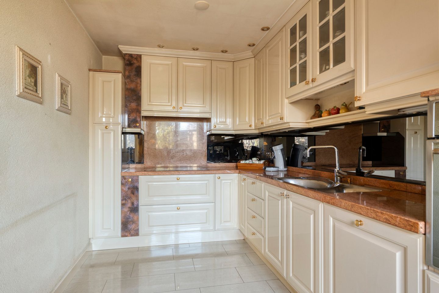 Foto 14 van Schoolstraat 28