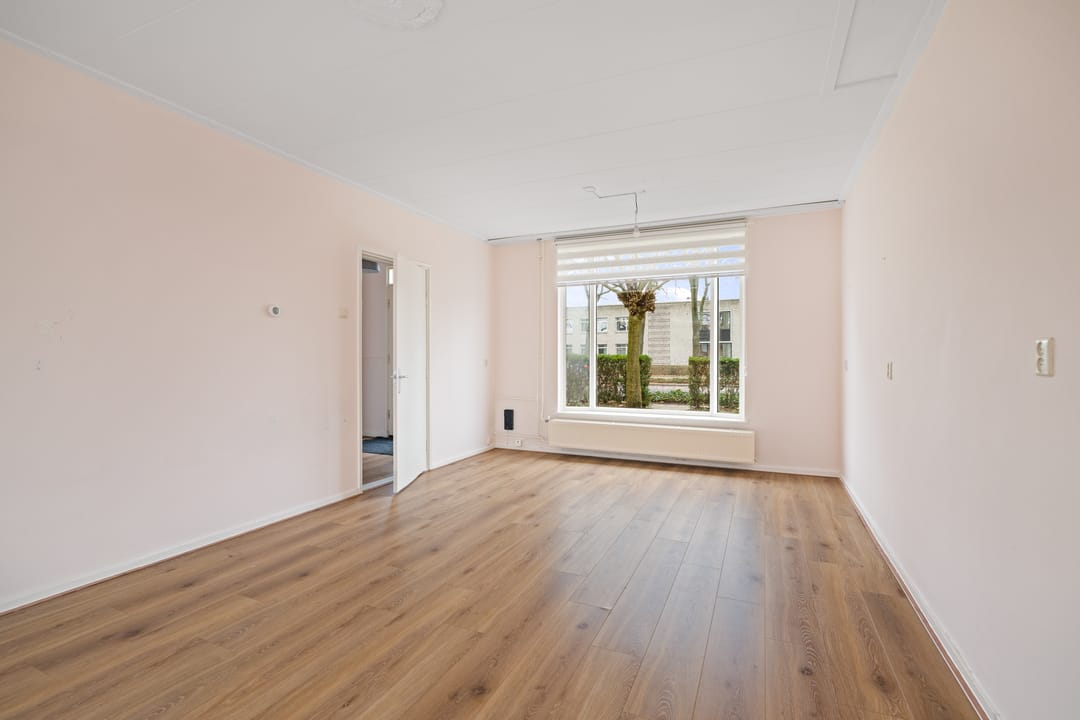 Foto 8 van Van Oldenielstraat 19