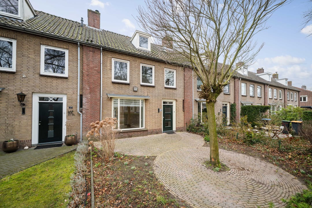 Foto 28 van Van Oldenielstraat 19