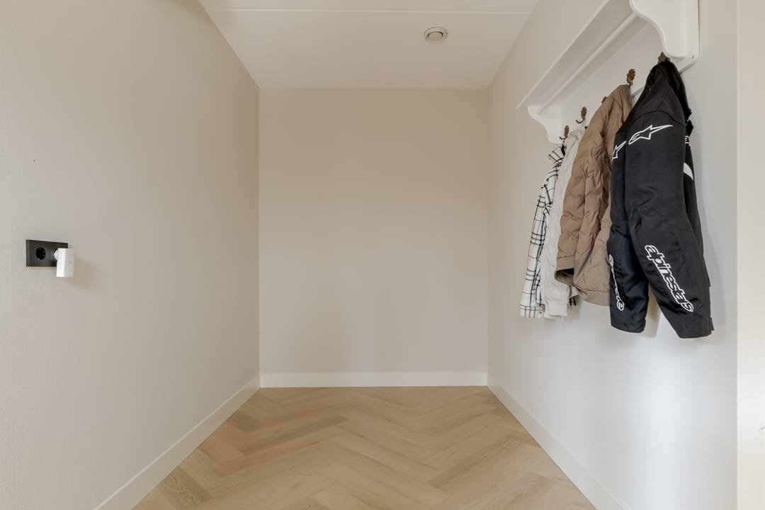 Foto 17 van Parnassia 13