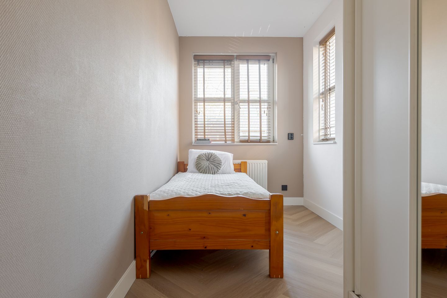 Foto 29 van Parnassia 13