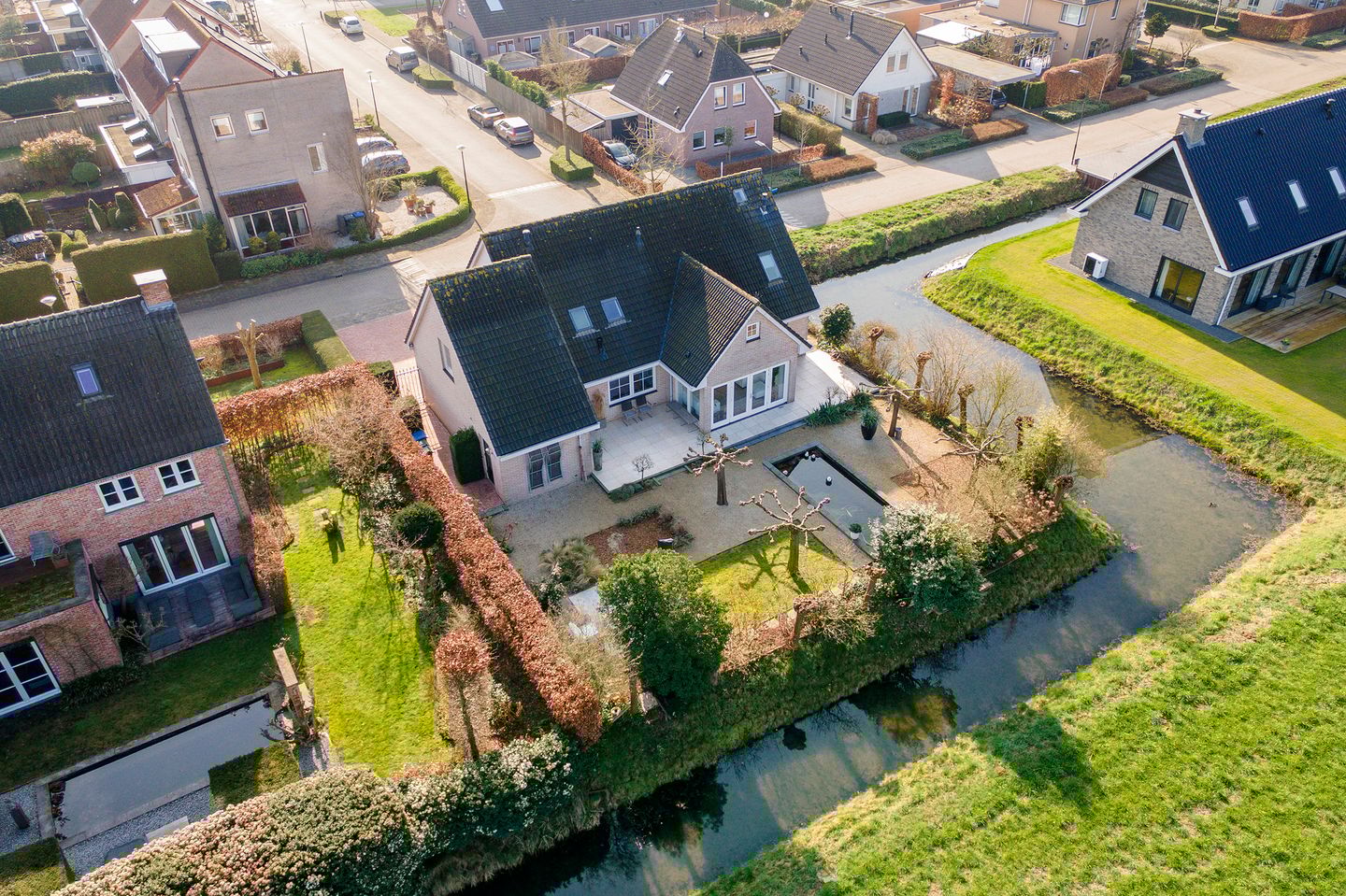 Foto 1 van Aeneas Mackaylaan 1