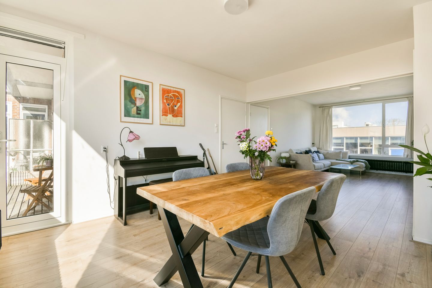 Photo 4 of Helmholtzstraat 54-3