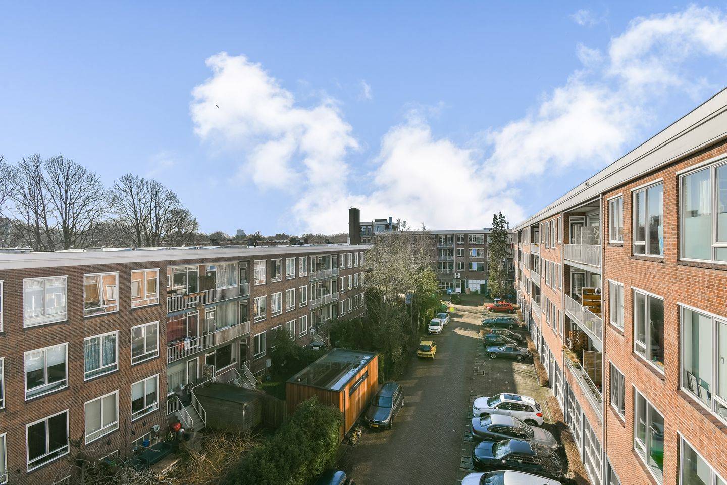 Photo 10 of Helmholtzstraat 54-3