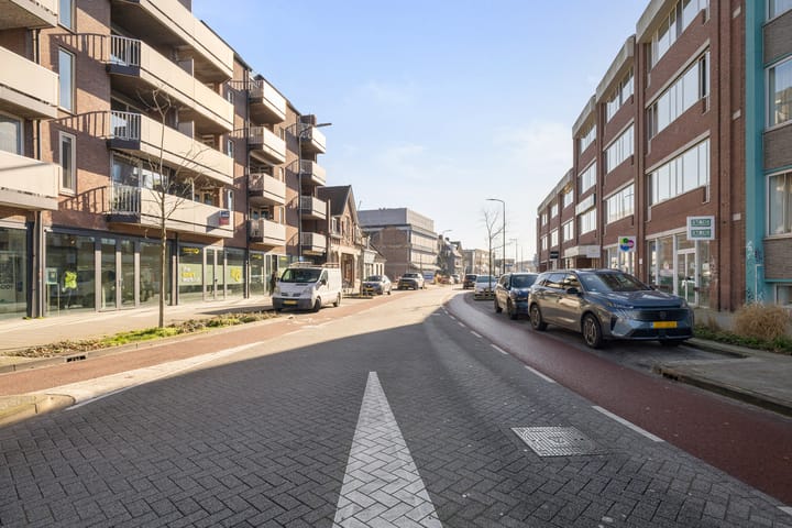 Photo 2 of Methusalemplein 21