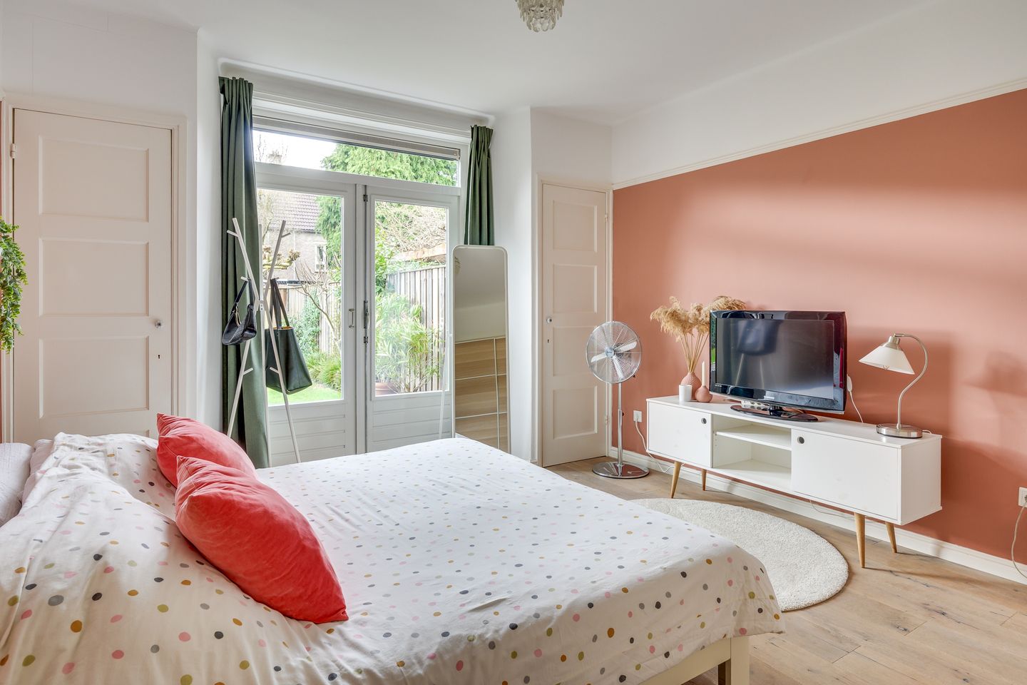 Photo 20 of Petrus Dondersstraat 124
