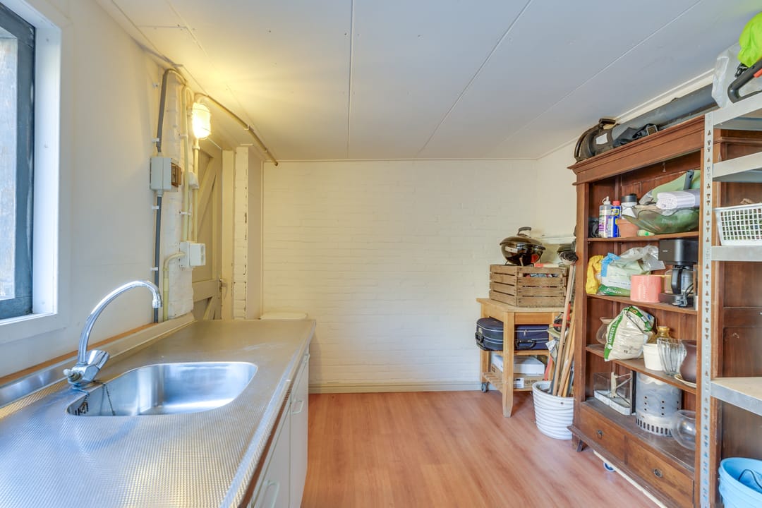 Photo 28 of Petrus Dondersstraat 124