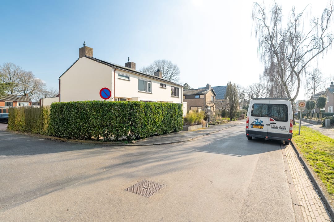 Photo 52 of Vossenlaan 2
