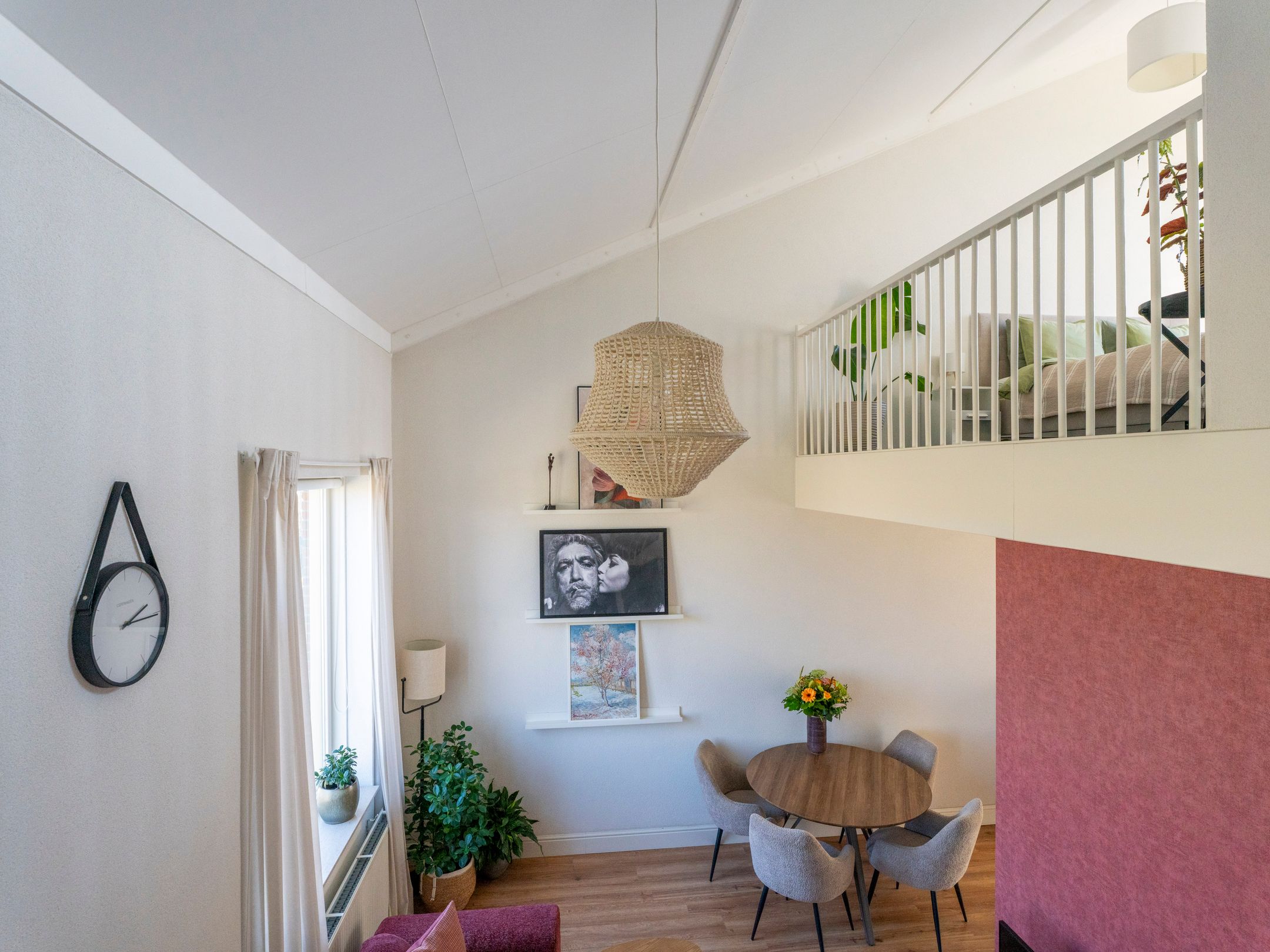 Photo 27 of Parnassia 411