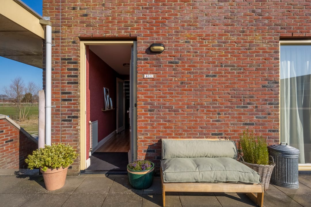 Photo 28 of Parnassia 411