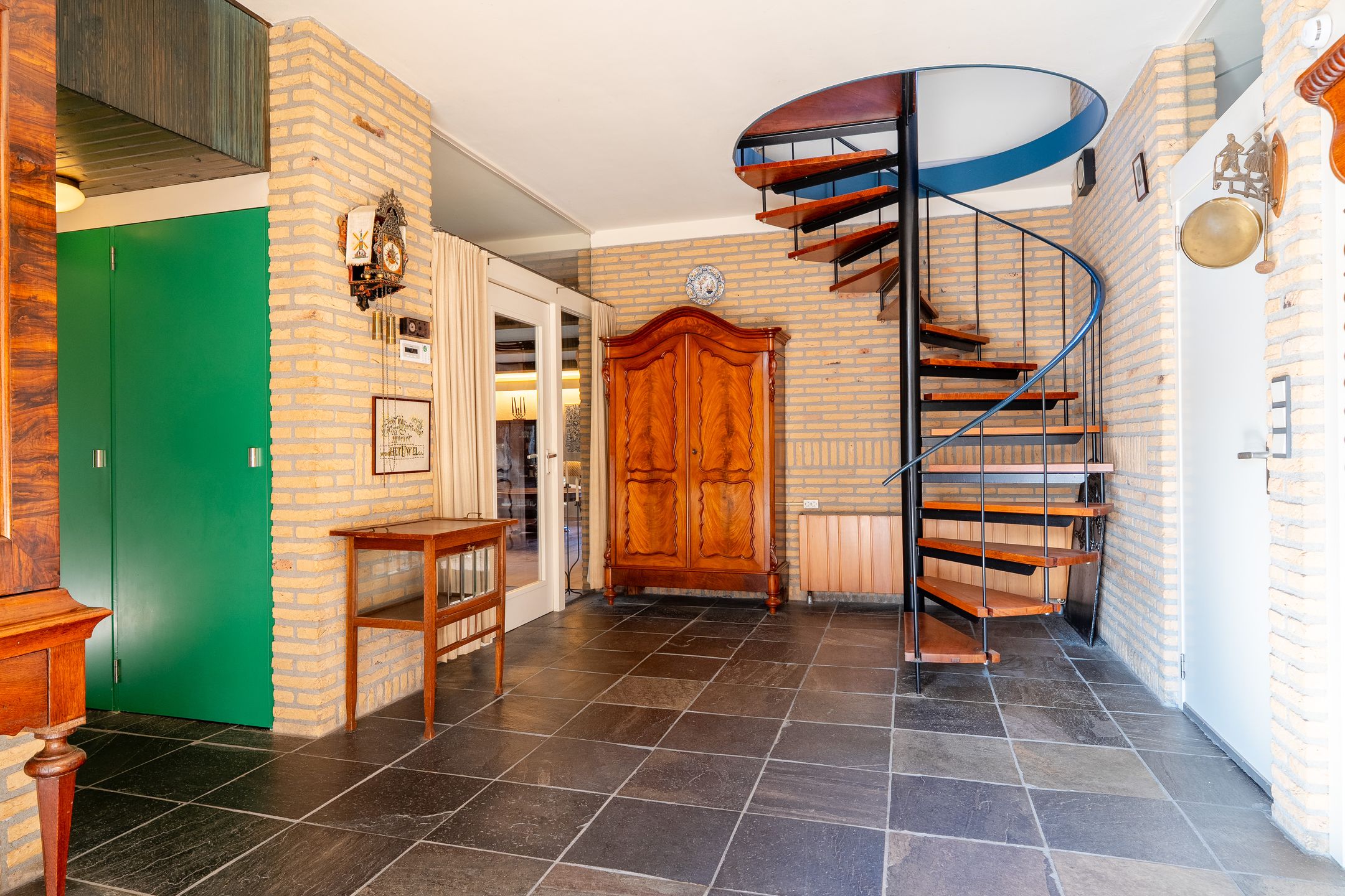 Foto 15 van Domela Nieuwenhuislaan 20