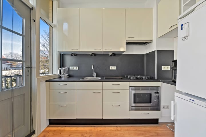 Foto 3 van Van Musschenbroekstraat 122