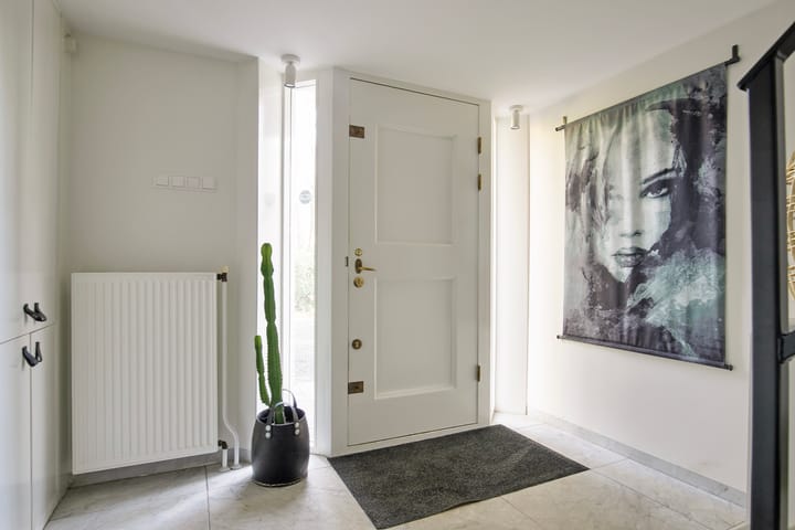 Photo 3 of Prof. Lorentzlaan 195