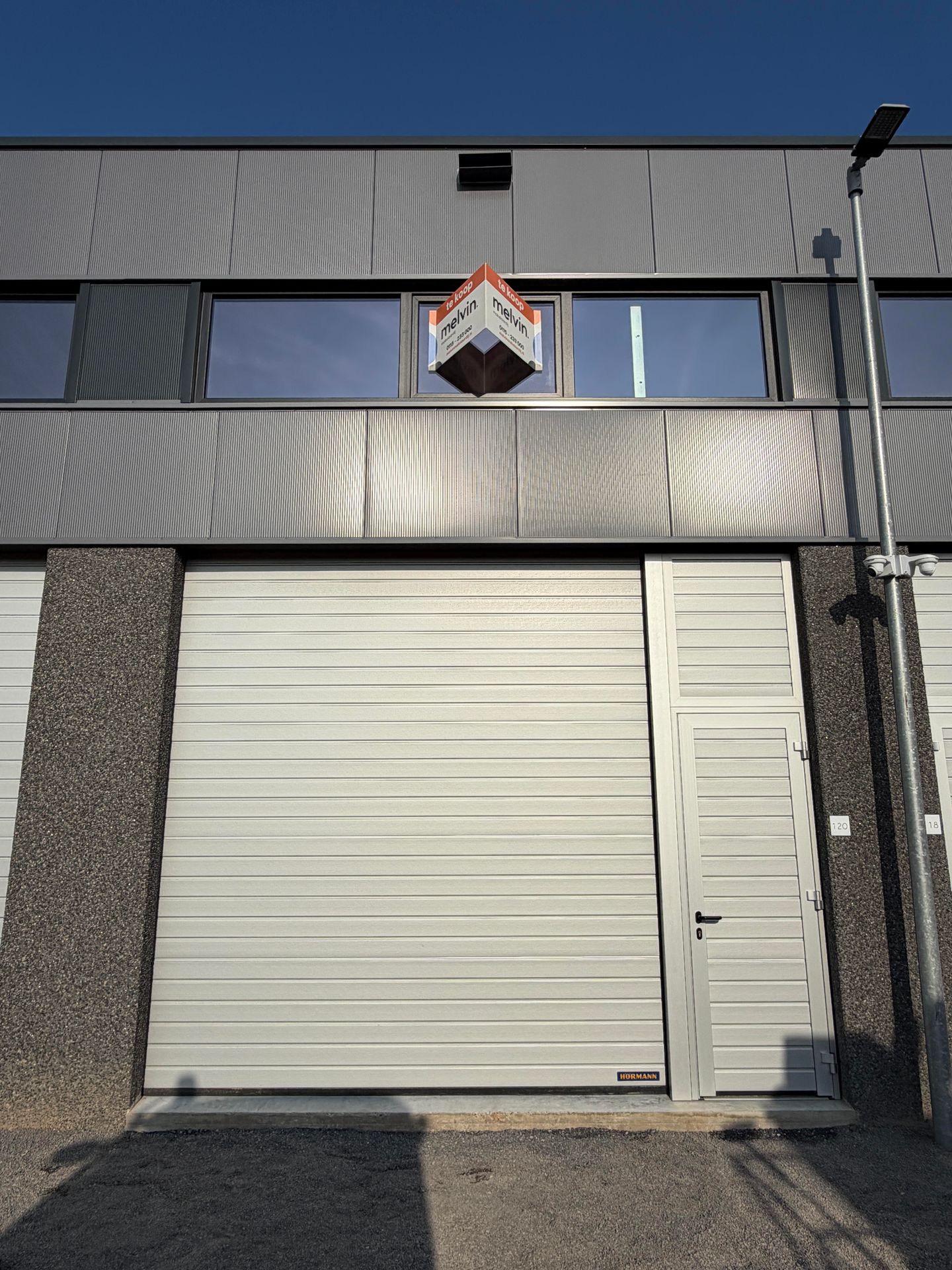 Bekijk foto 2 van Techniekstraat 120