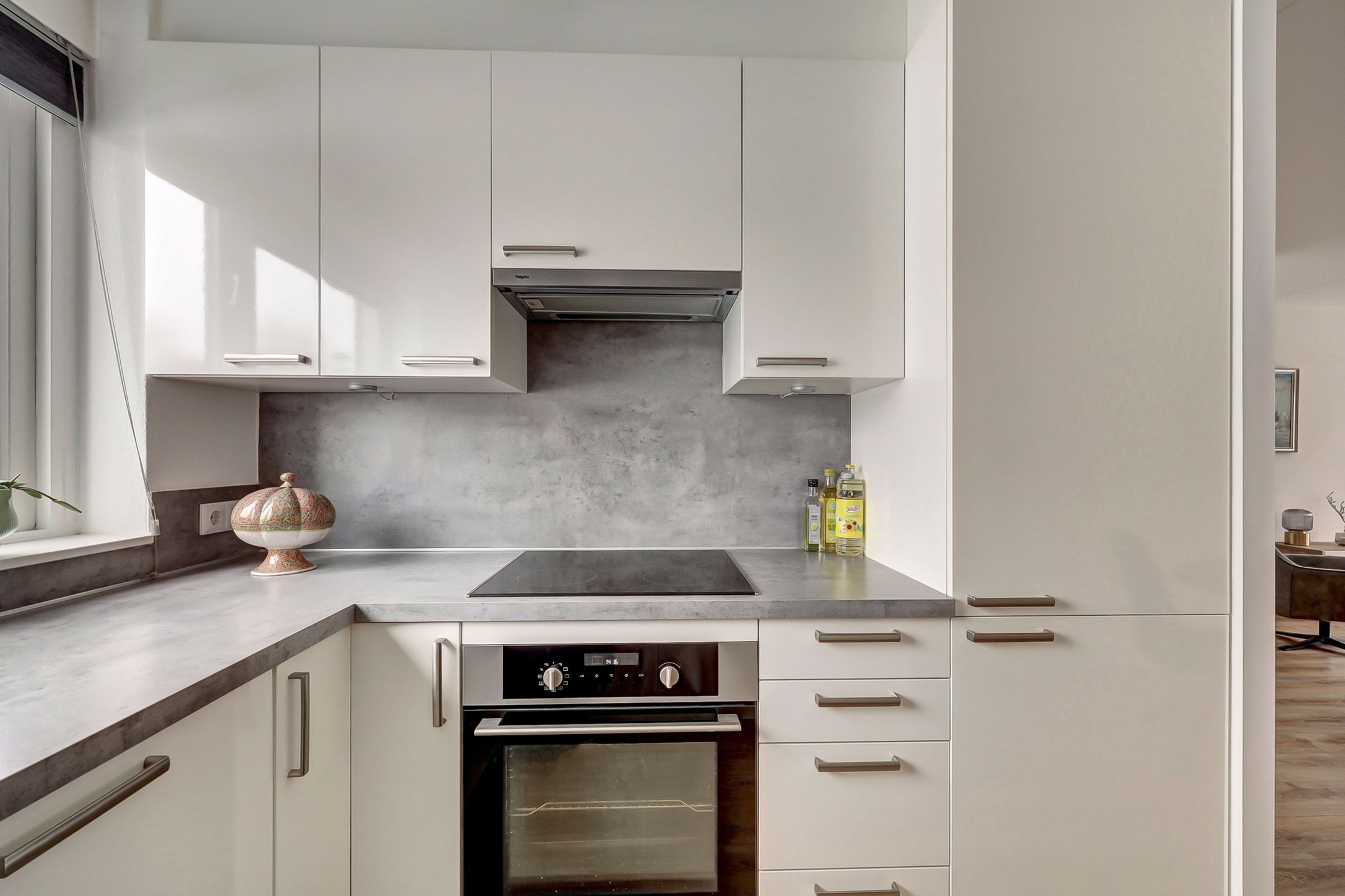 Photo 12 of Dukaat 40