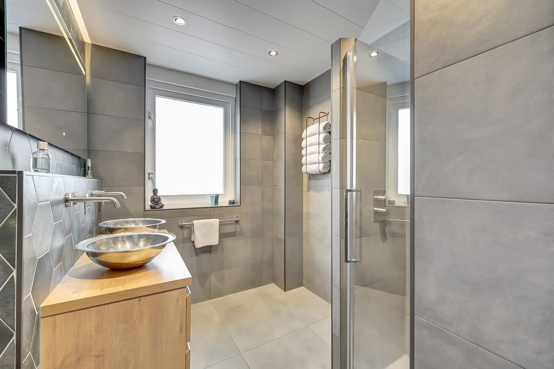 Photo 23 of Dukaat 40