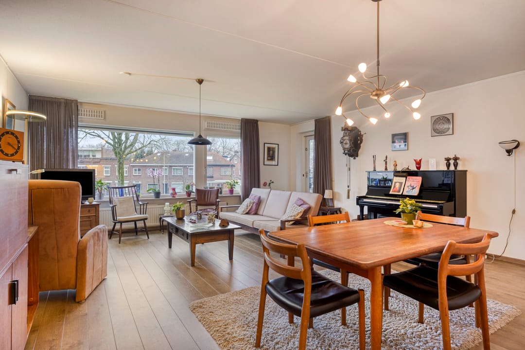 Foto 7 van Henriette Ronnerstraat 186