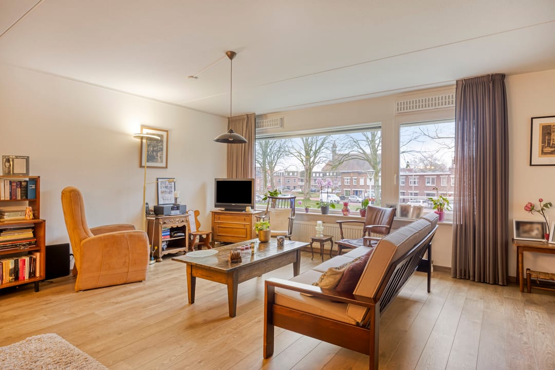 Foto 8 van Henriette Ronnerstraat 186