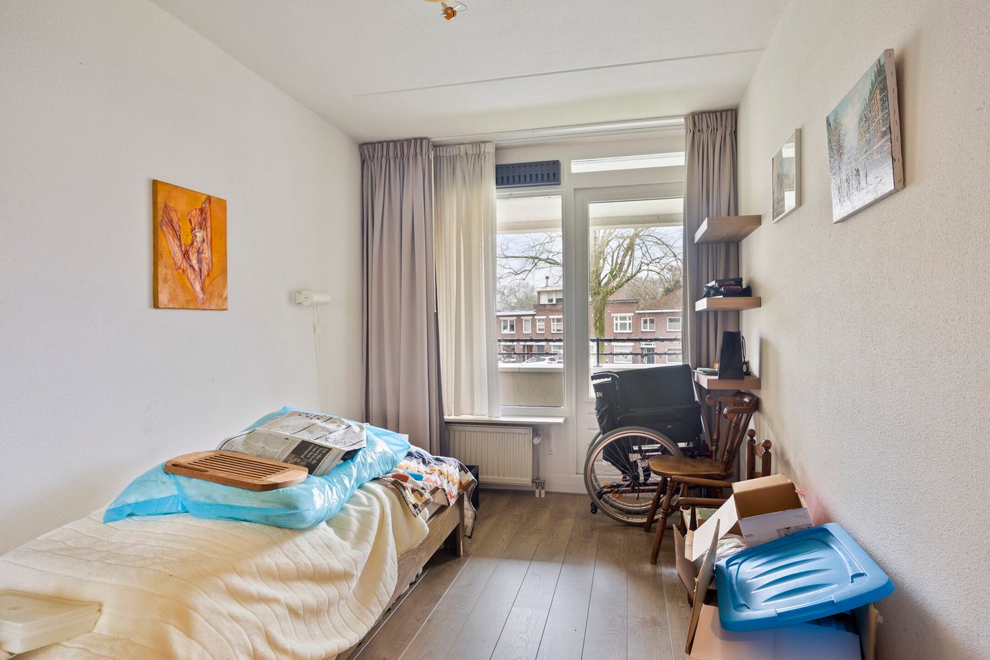 Foto 25 van Henriette Ronnerstraat 186