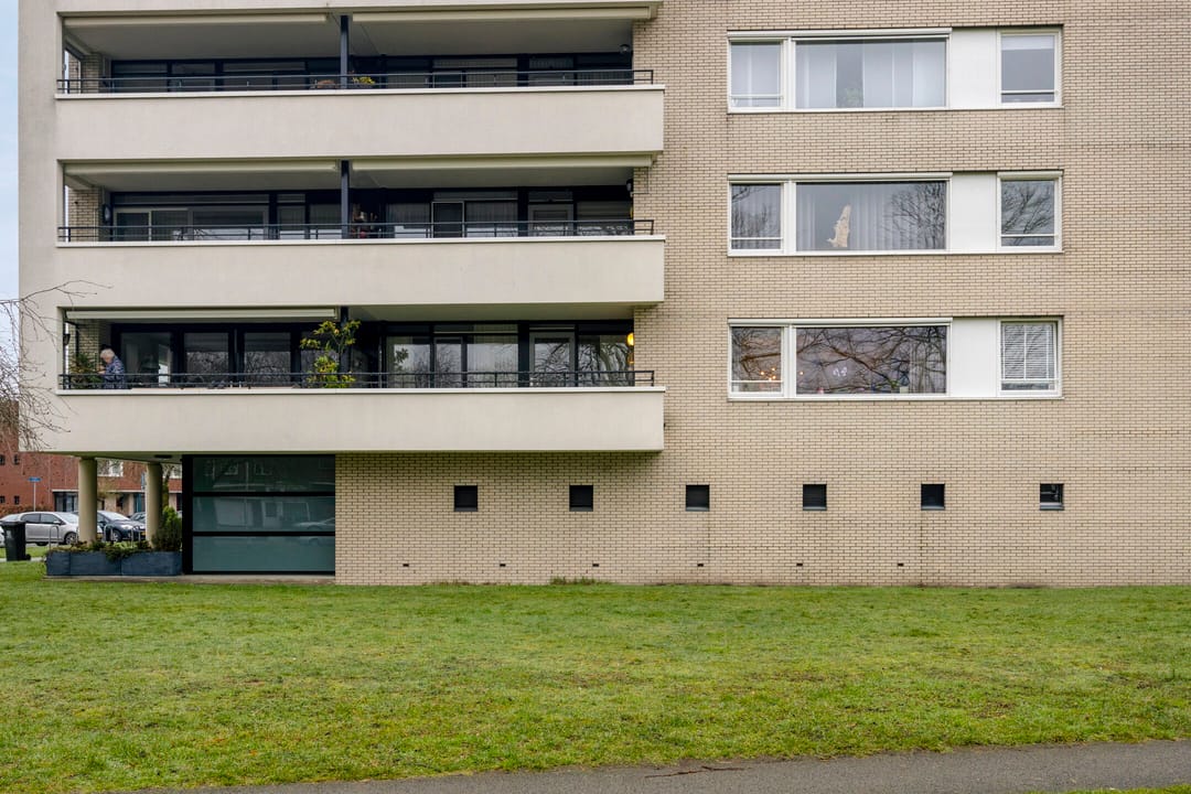 Foto 26 van Henriette Ronnerstraat 186