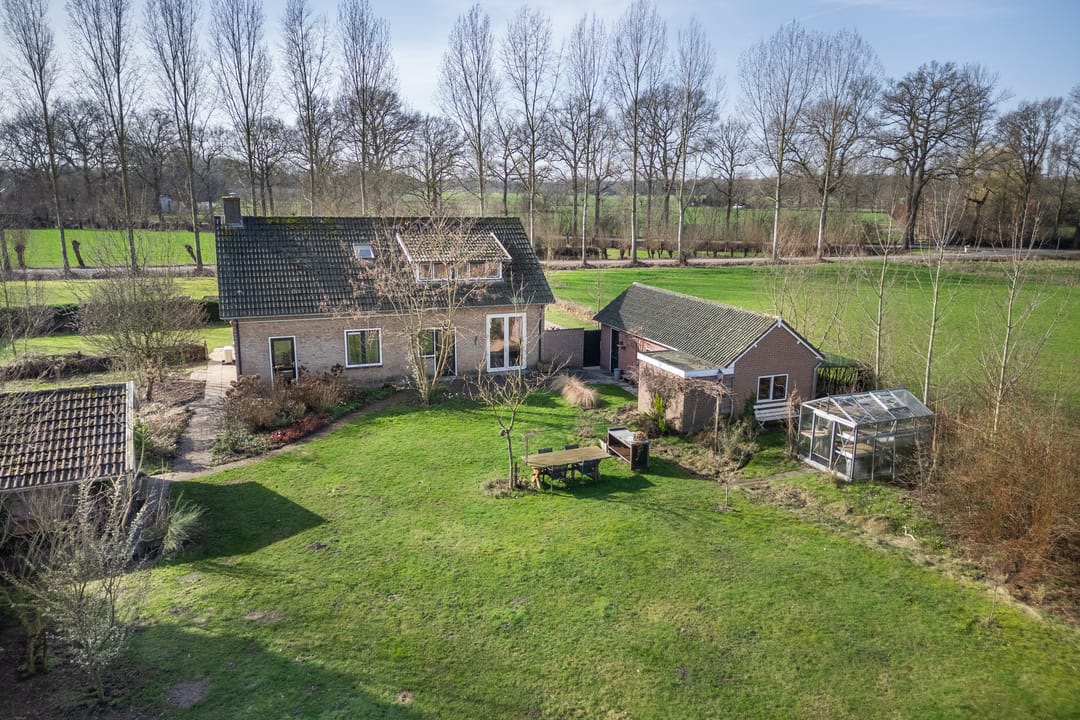 Foto 28 van Nachtegaalstraat 1