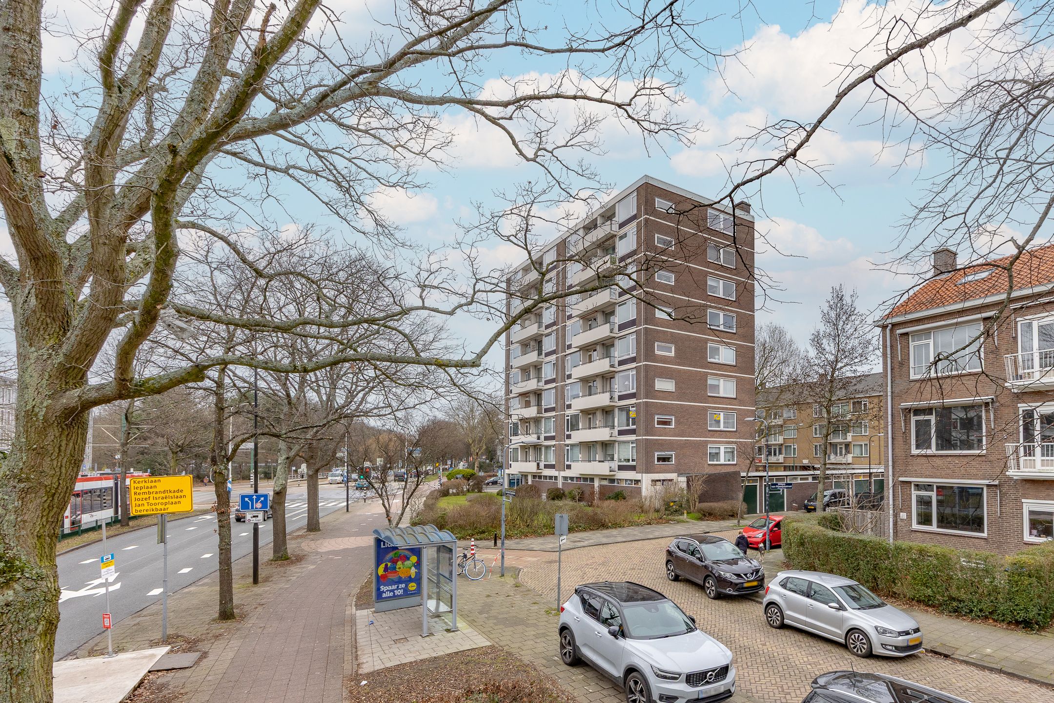 Photo 24 of Burgemeester Elsenlaan 305