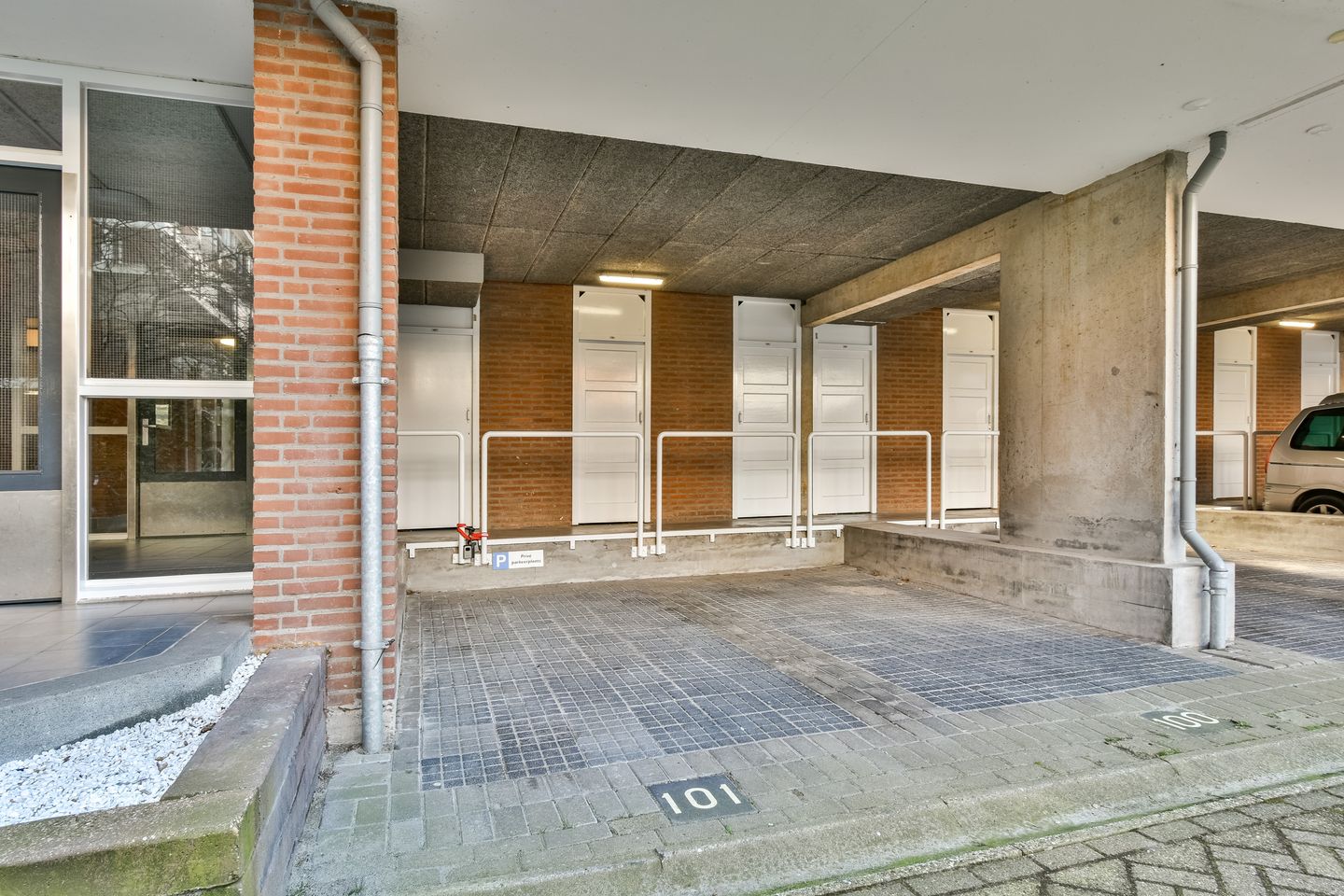 Foto 20 van Frederikstraat 353