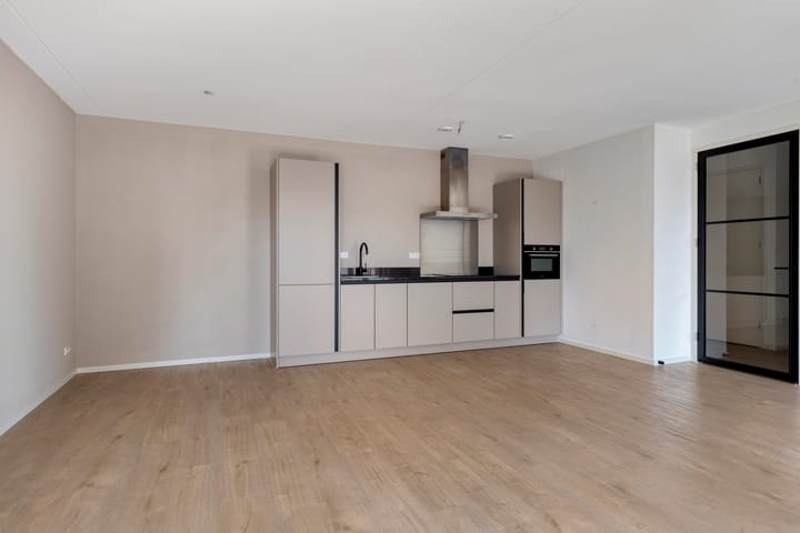 Foto 5 van Monseigneur van Leeuwenlaan 7-U