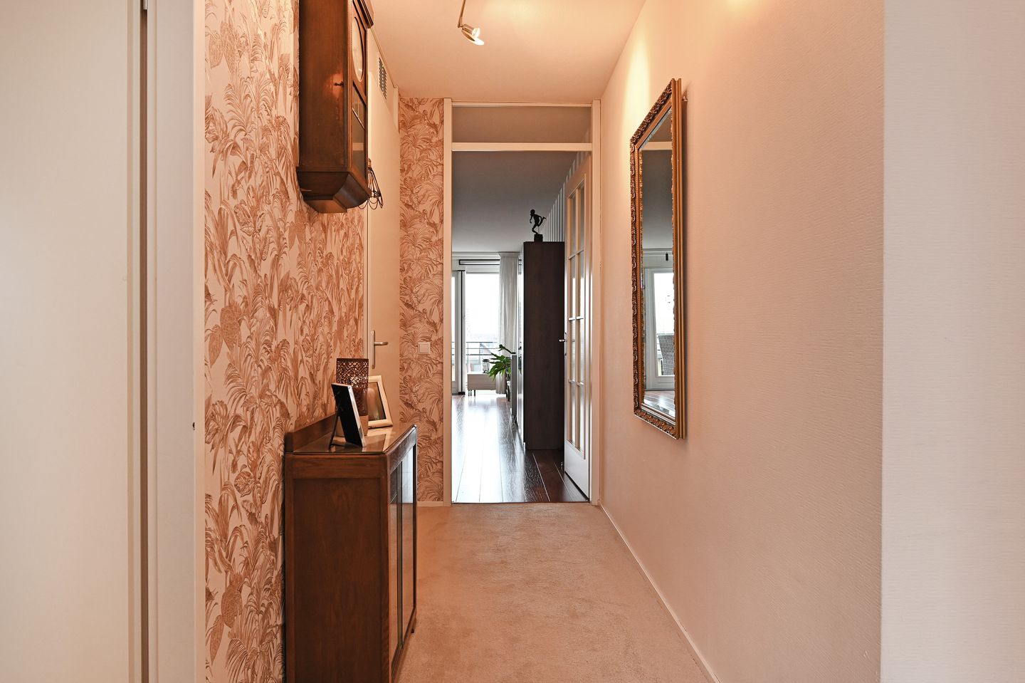 Photo 10 of Adigestroom 62