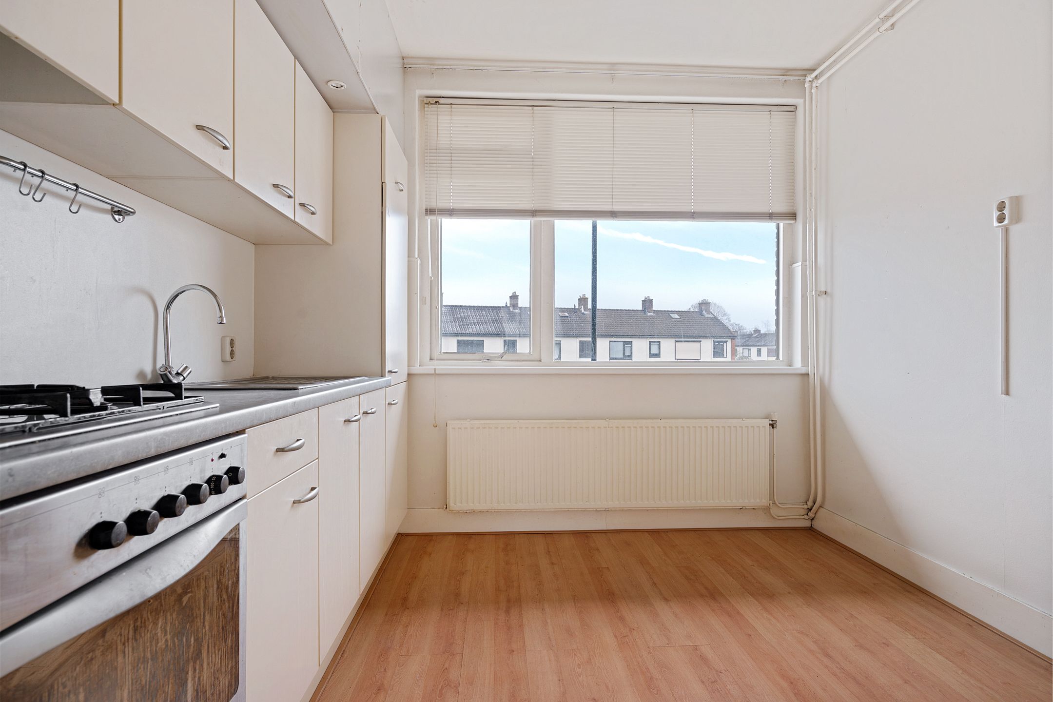 Foto 18 van Nijkampenweg 102